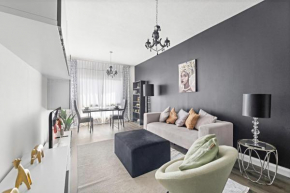 VayK- Modern 1 BD Apartment in Marina Near Metro
